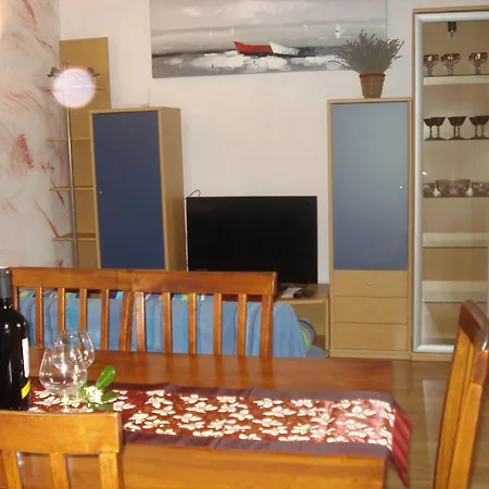 Luna Appartement *