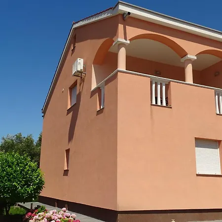 Apartment Luna