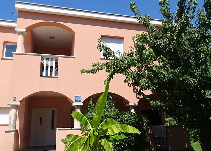 公寓 Luna Sukošan